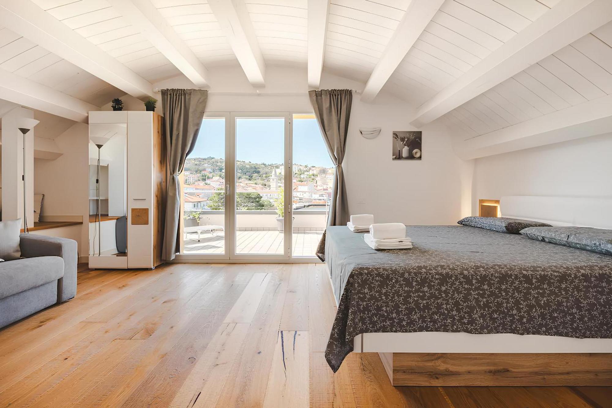 Attico Riva Mare Διαμέρισμα Múggia Εξωτερικό φωτογραφία